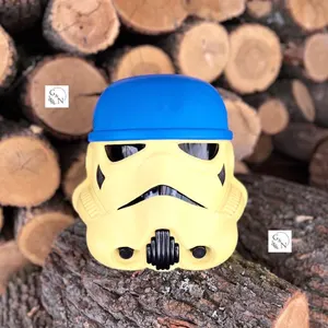 Handmade Leather Stormtrooper Helmet: Cosplay Star Wars Fan Gift (59-61cm)