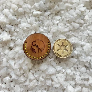 Handmade Full Grain Leather Coin Case: 32mm Diameter