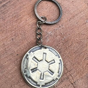 Star Wars Galaxy’s Edge Empire Imperial Crest Keychain Medal from The Mandalorian