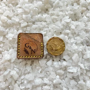 Handmade Full Grain Leather Coin Case: 32mm Coin Holder